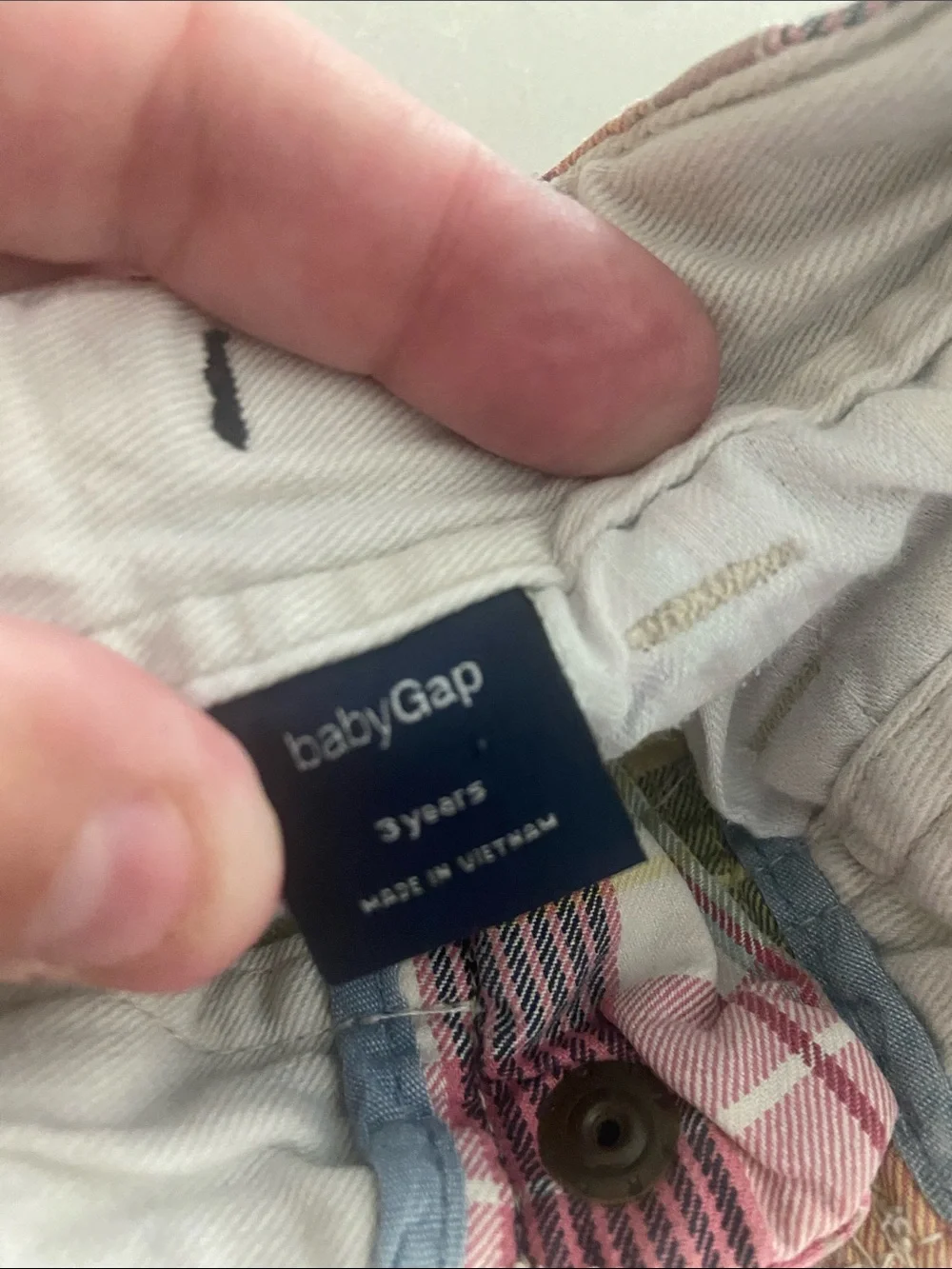 GAP BabyPlaid Shorts in Pink, Blue, Cream.  3T
